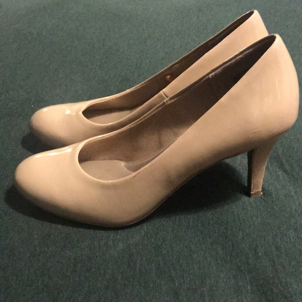 Nude Heels Comfort Plus by Predictions